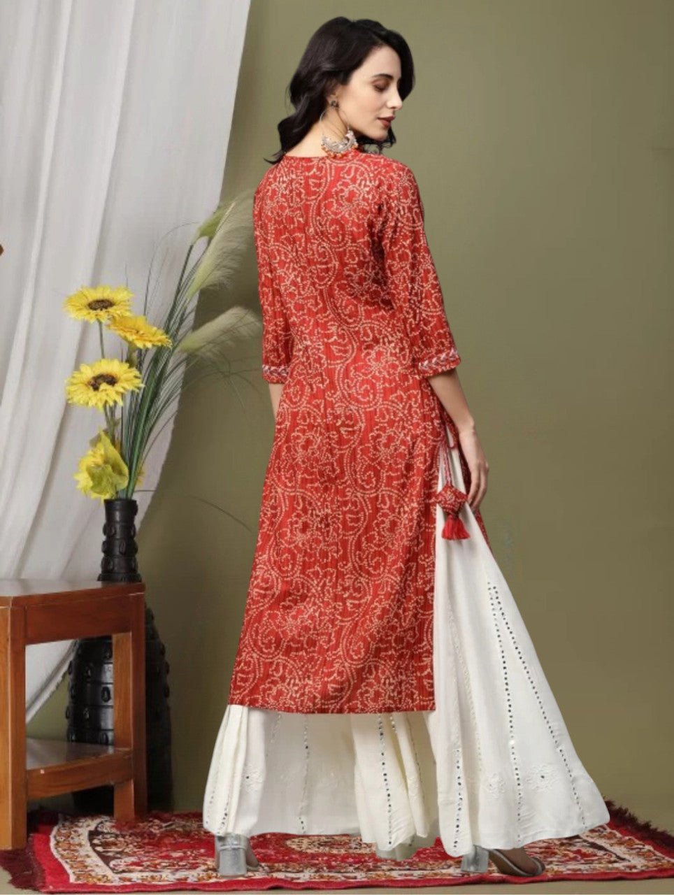 Women Printed, Embroidered Viscose Rayon Straight Kurta  (Red)