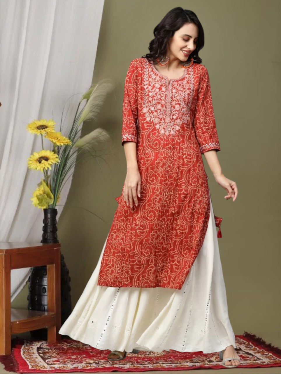 Women Printed, Embroidered Viscose Rayon Straight Kurta  (Red)