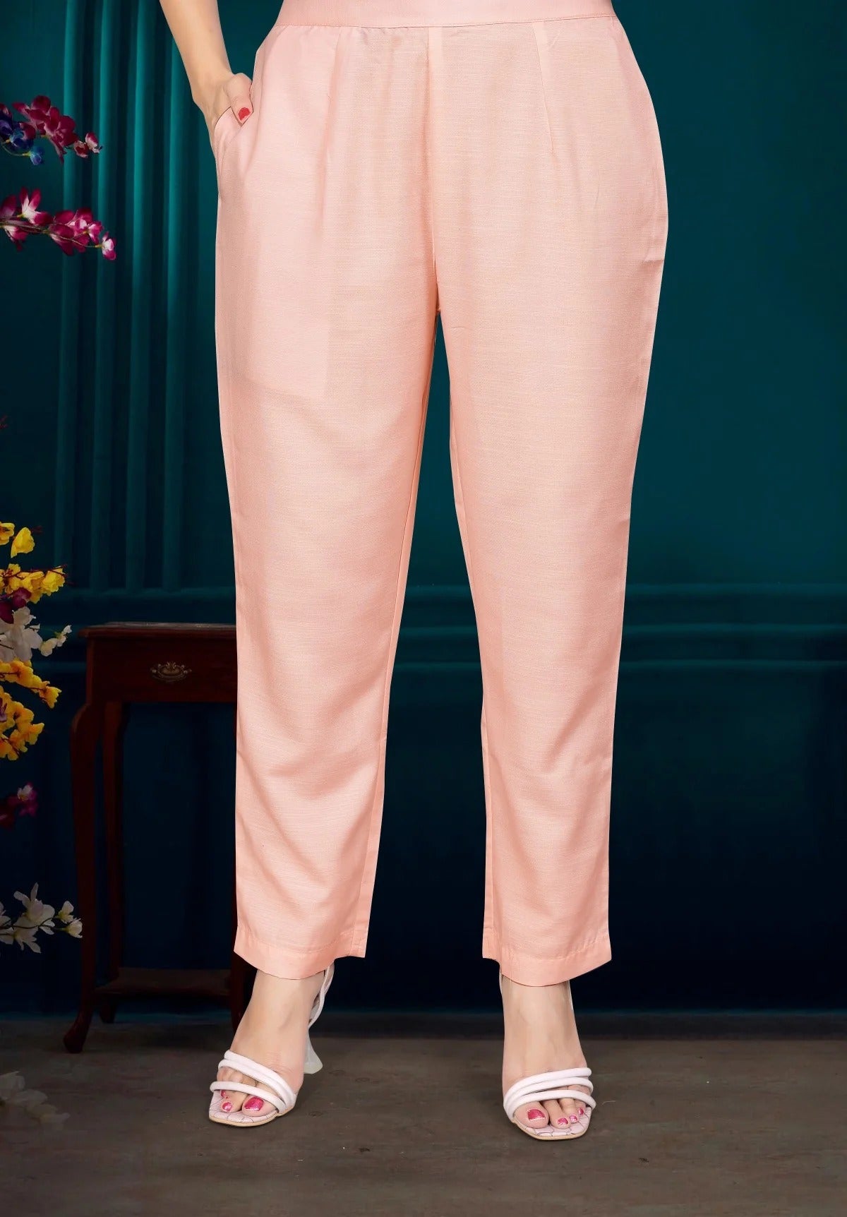 Red & Peach Abstract Printed Cotton Blend Kurta Set with Tie-Up Neck and Solid Dupatta