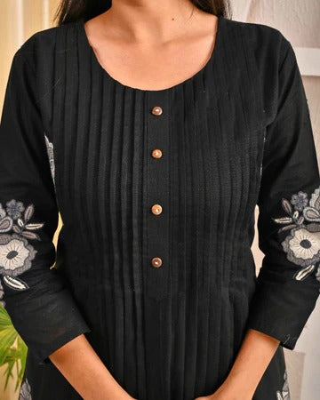 Black Cotton Women’s White Floral Kurta Set